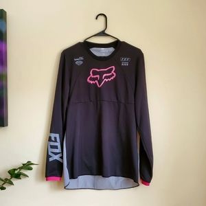 Long Sleeve Fox Top